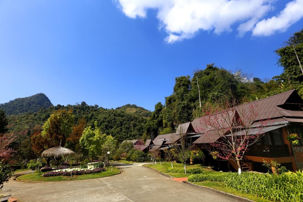 Angkhang Nature Resort Fang Eksteriør bilde