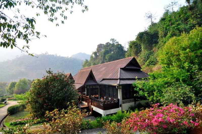 Angkhang Nature Resort Fang Eksteriør bilde